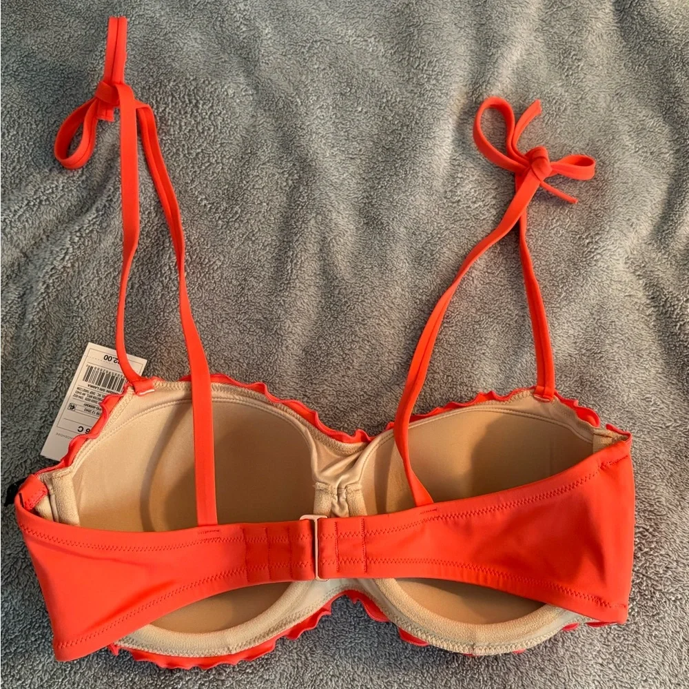 NWT Shade & Shore Coral Red Ruffle Trim Bikini Top Lightly Lined 36C Underwire - Picture 5 of 5